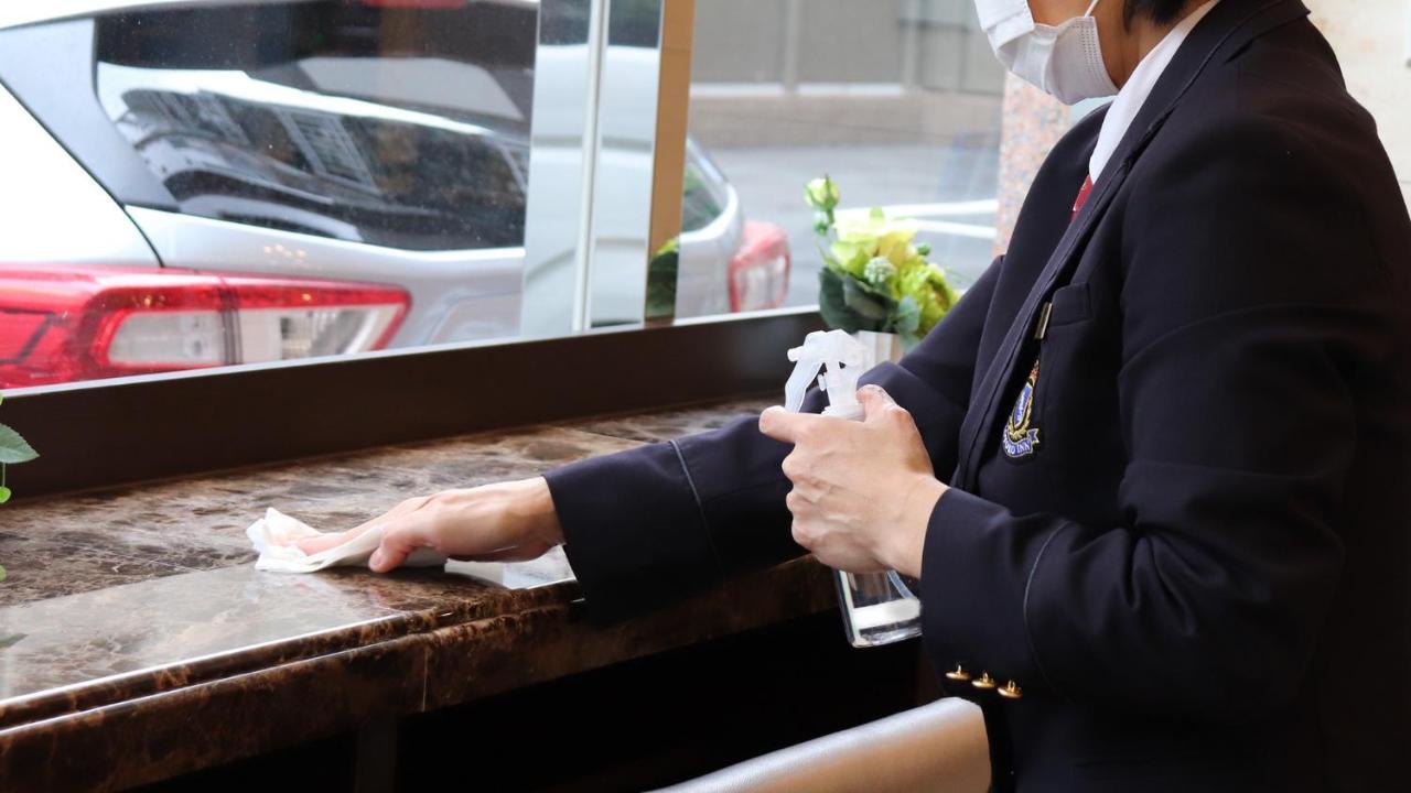 Toyoko Inn Kyoto Gojo-Karasuma Exterior photo